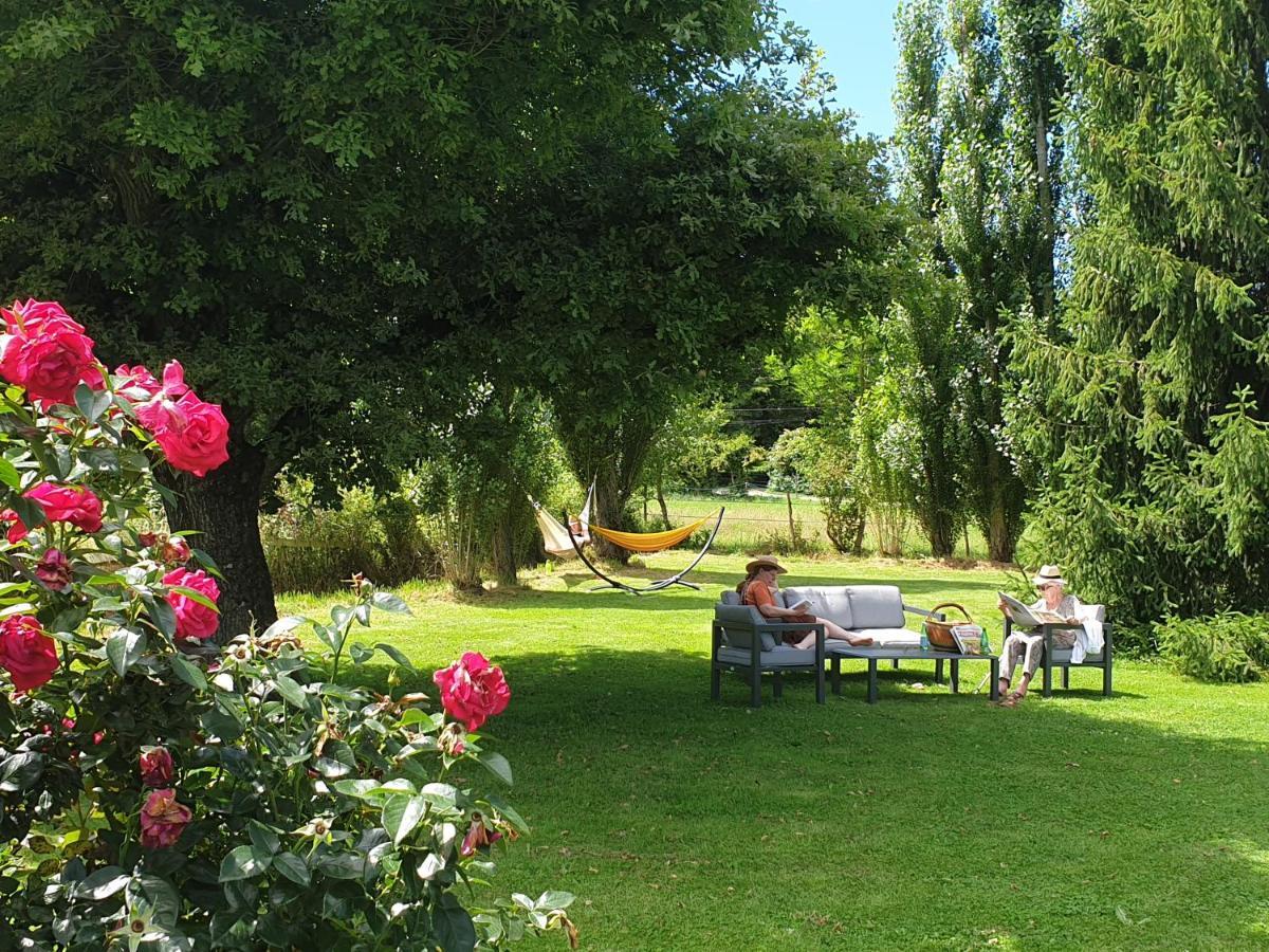 Chambres Et Table D'Hotes "La Pastorale Gourmande" Fr - Ne - En - De - It Marcollin Eksteriør billede